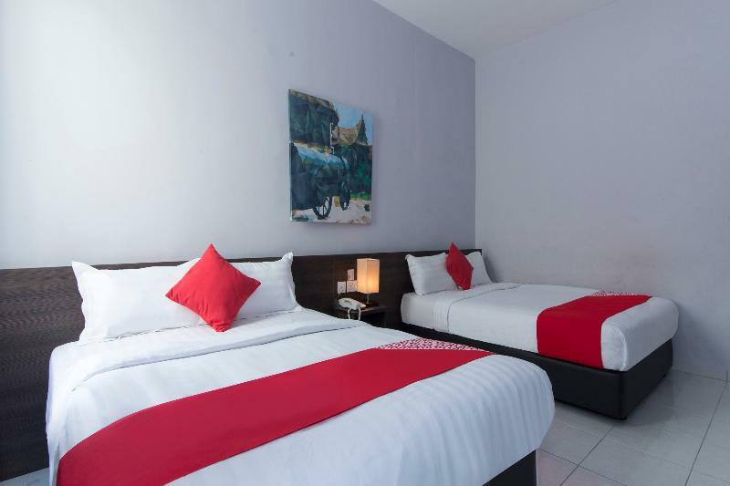 เซริ เรมเบา โฮเต็ล Hotel Rembau ภายนอก รูปภาพ